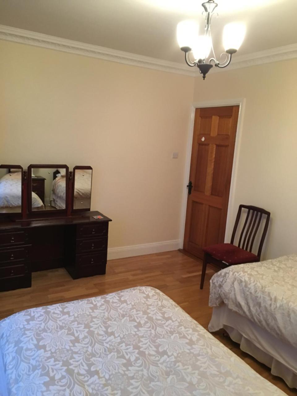 Oakdale, Templemore, E41F856 Extérieur photo